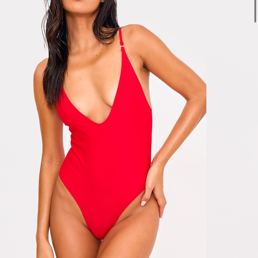 5 Swimsuits!